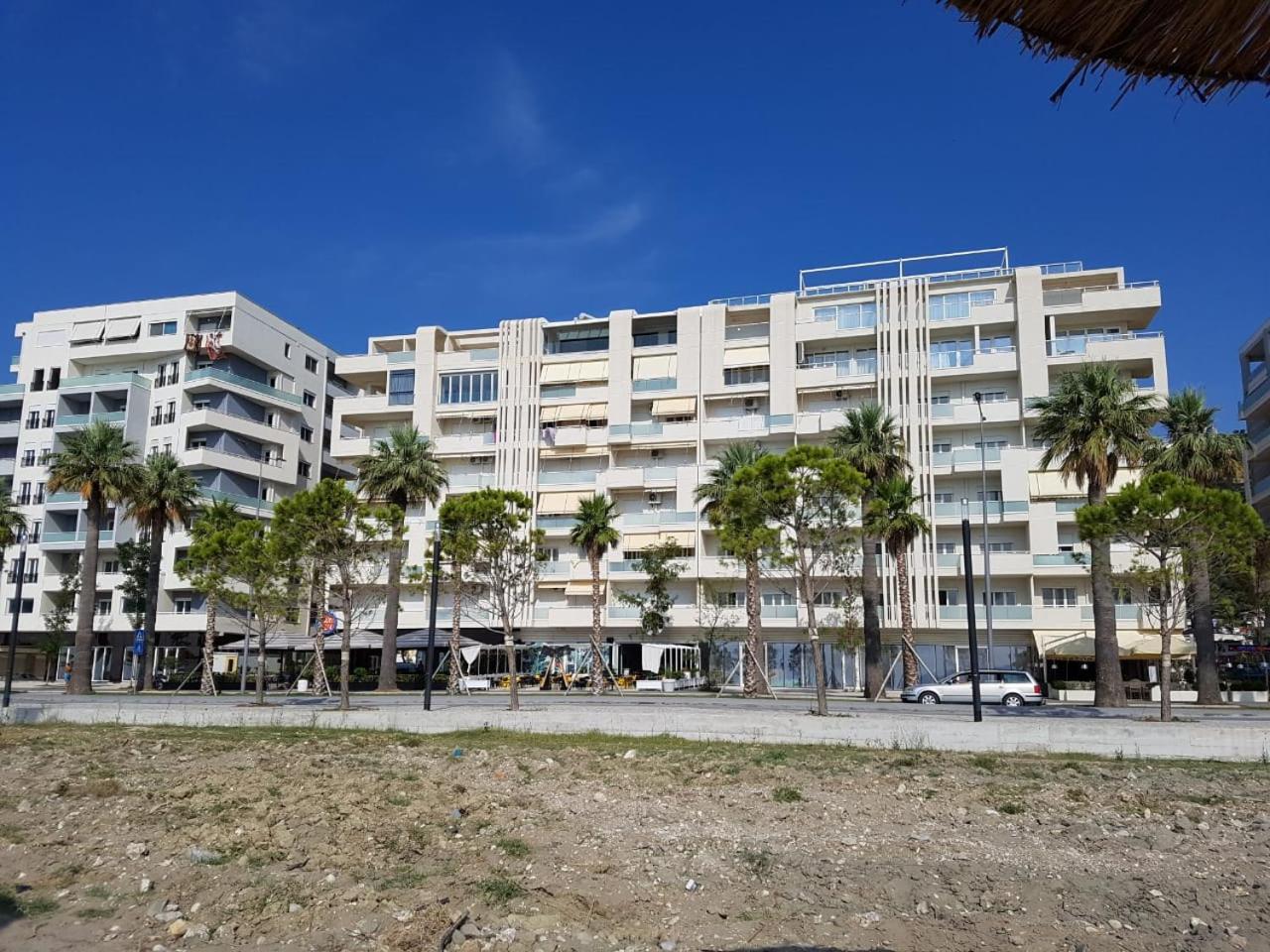Lucky Lux Apartment Влёра Экстерьер фото